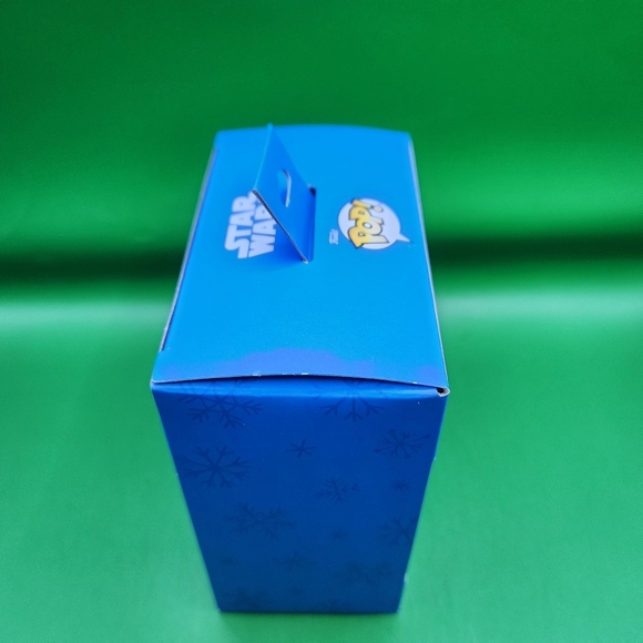 Hallmark Star Wars Chewbacca Funko Pop Christmas Tree Ornament - New - Picture 2 of 4